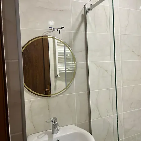 Მაკას Სასტუმრო Apartment Chiatura Exterior photo